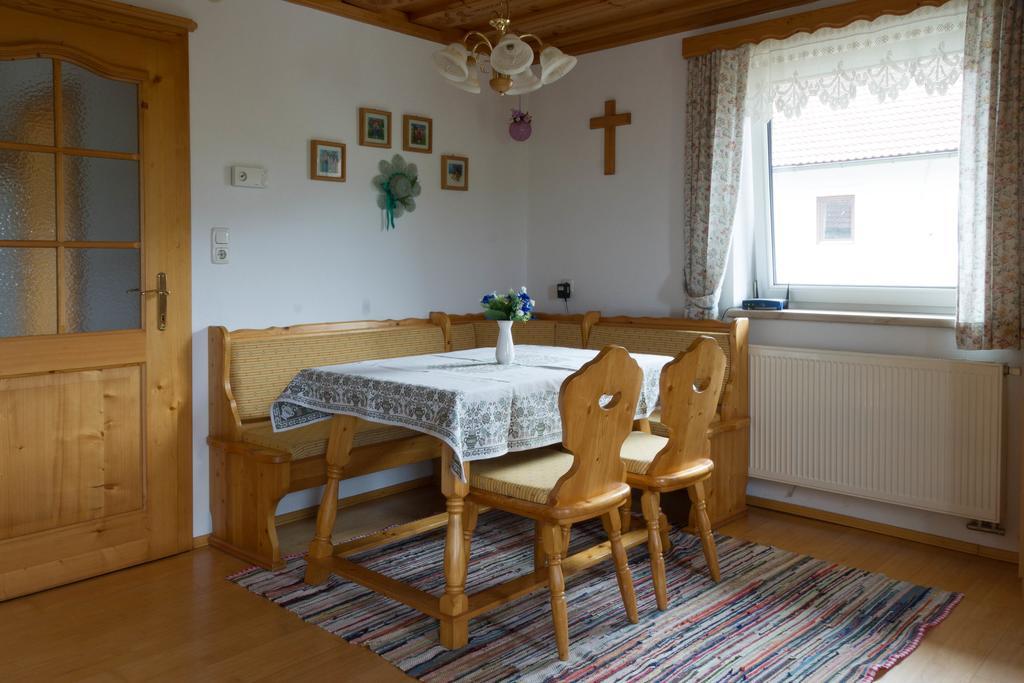Ganhoer- Fam. Kaar Wintersdorf Oda fotoğraf